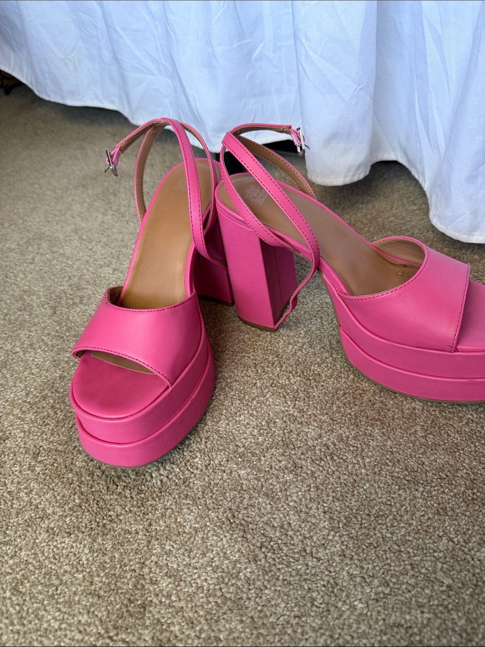 wild fable Vibrant Pink Platform Block Heel Sandals